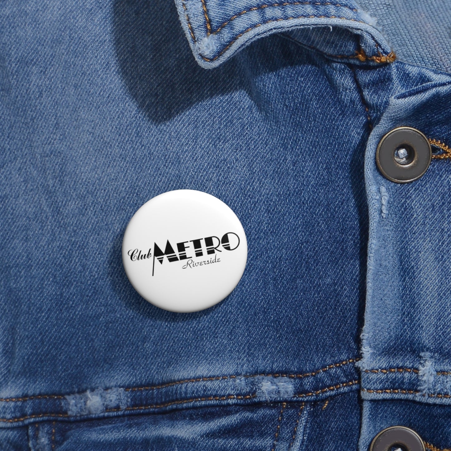Club Metro Riverside Logo Pin